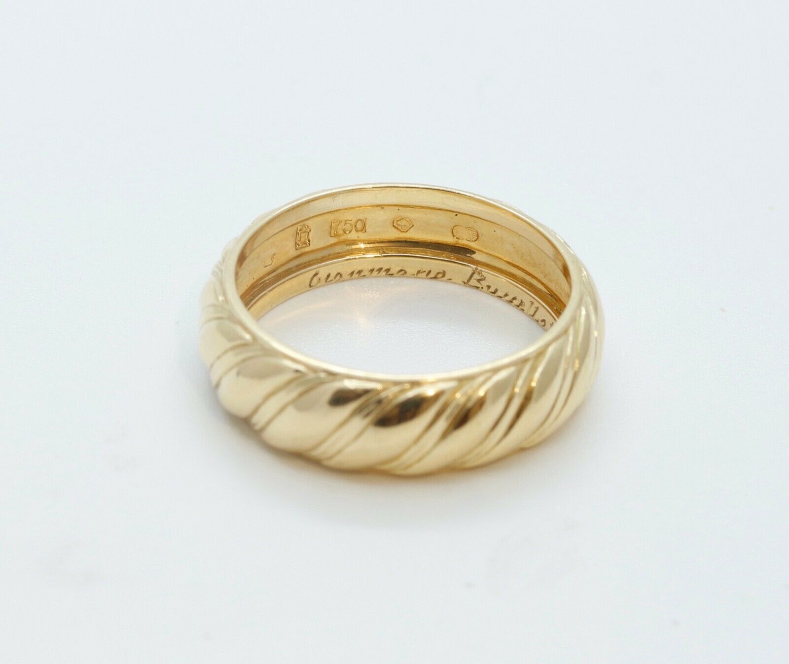 Very Fine 18K Buccelatti Cable Ring