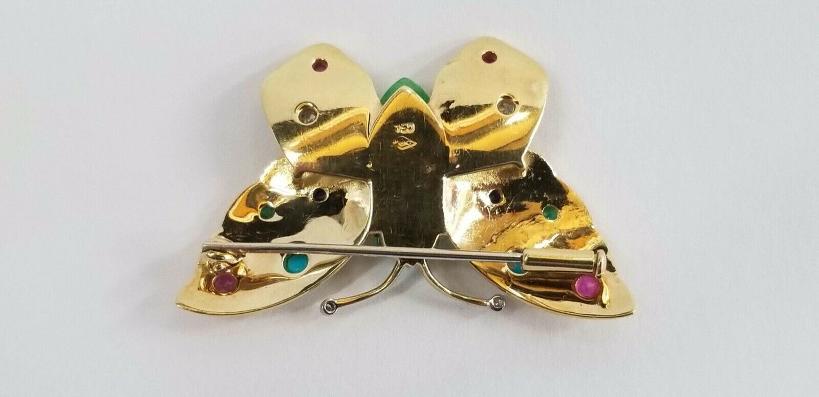 Vintage Jade Butterfly 18K Yellow Gold Multi Stone Brooch Pin