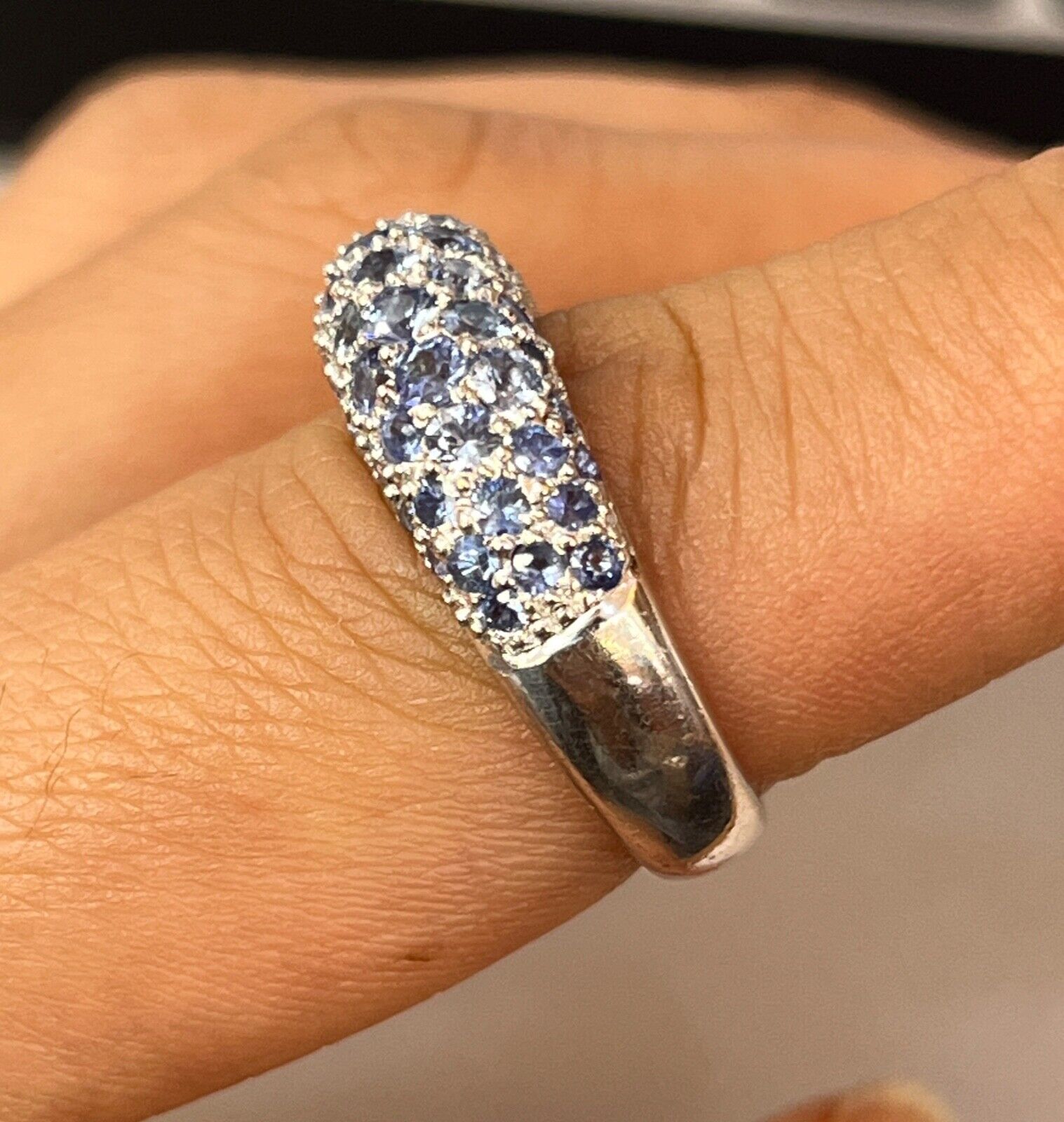 Vintage 18K Gold Sapphire Pave Ring Band