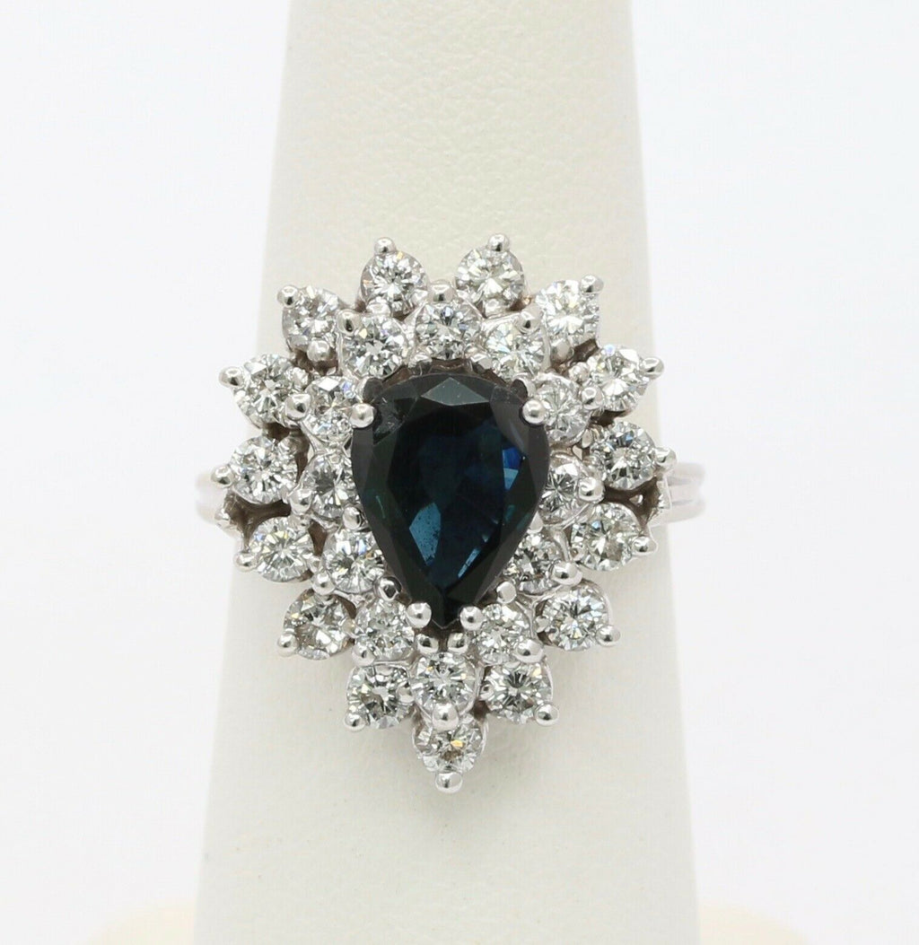 Elegant Blue Sapphire and Diamonds 14K White Gold Ring