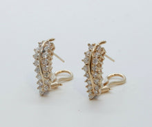 Load image into Gallery viewer, Vintage Leaf Diamonds 14K Yellow Gold Earrings
