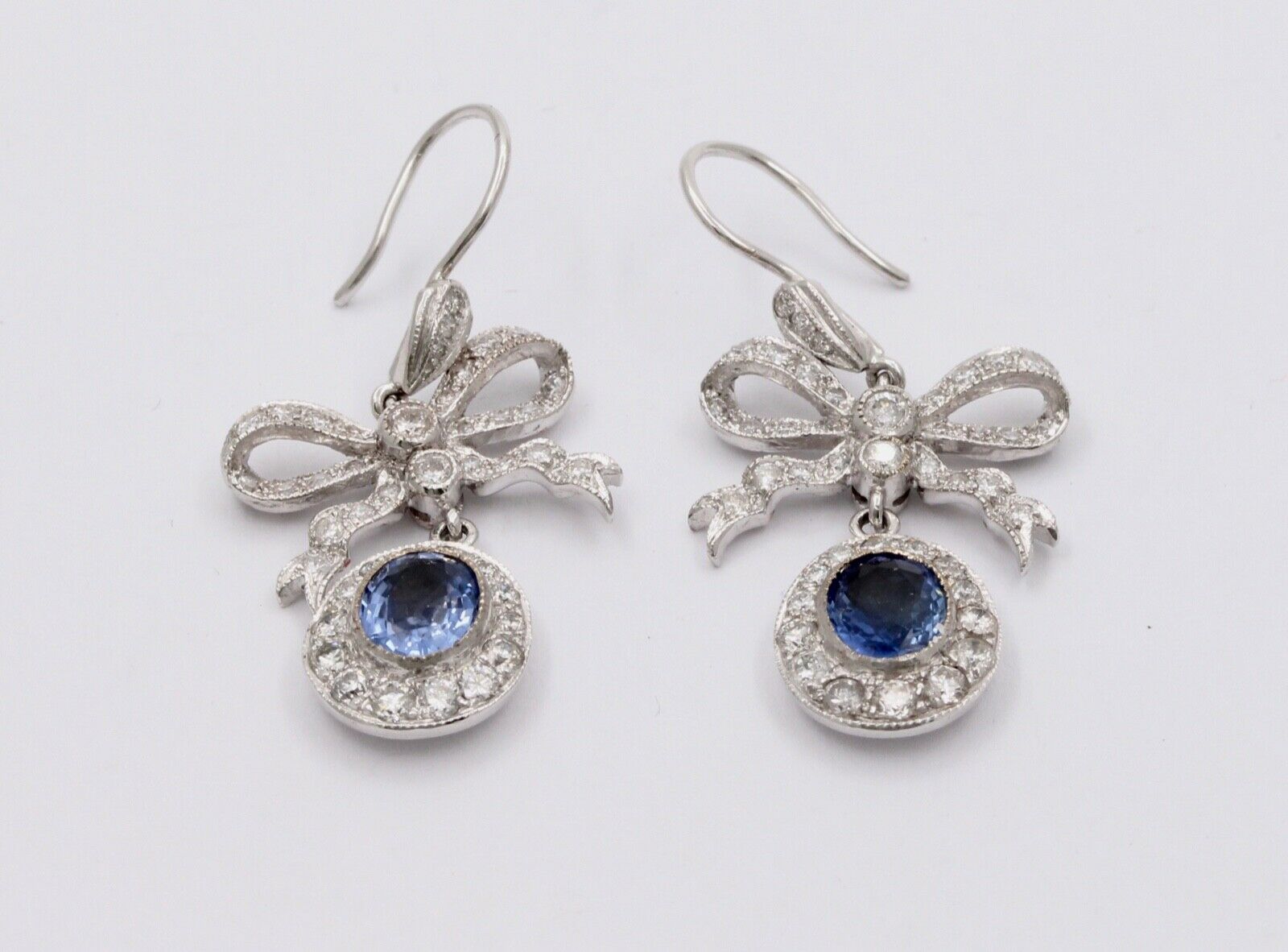 Elegant Blue Sapphires Diamonds 18K White Gold Earrings