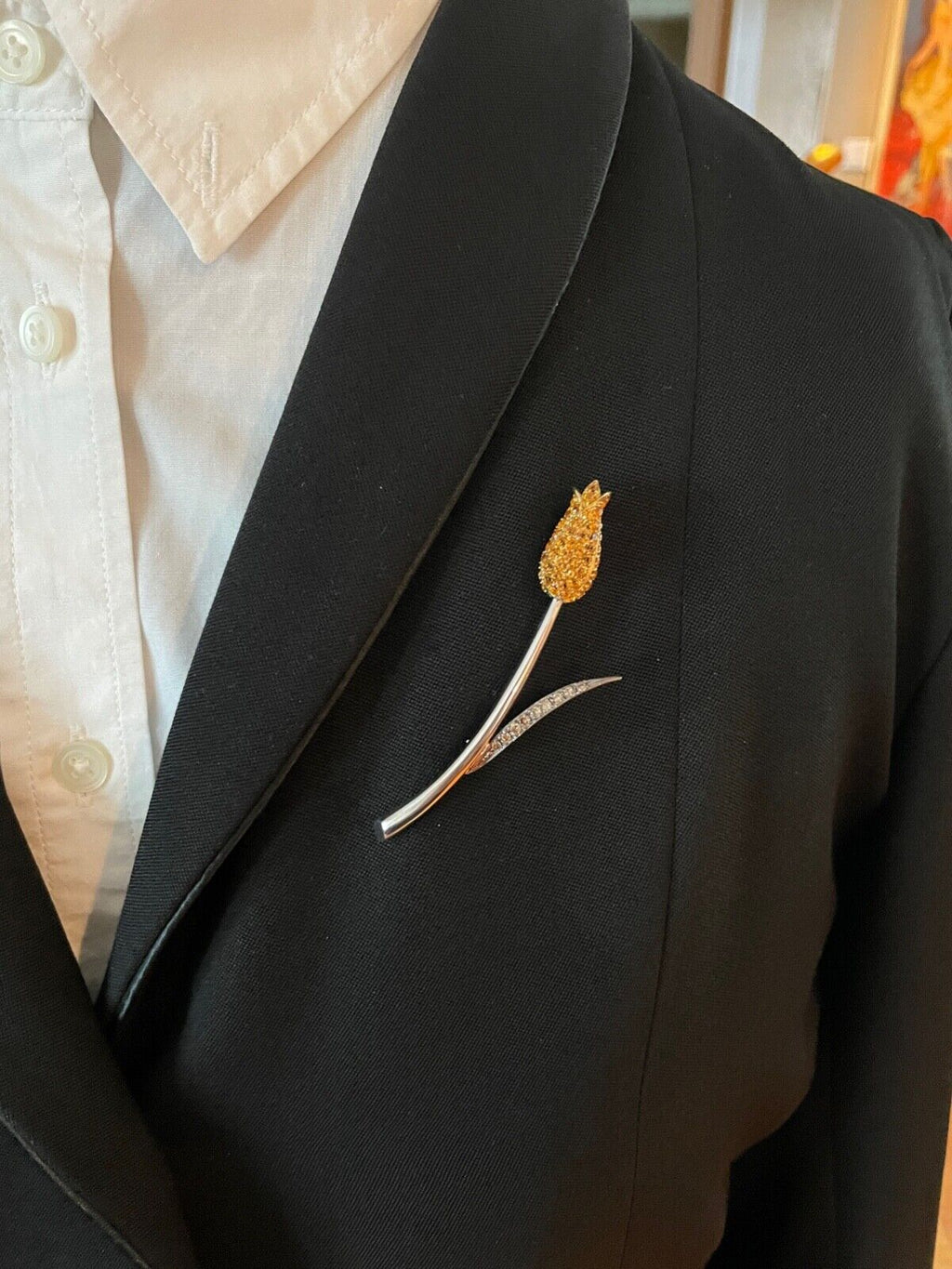 Vintage Elegant Tulip Yellow Sapphire & Champagne Diamond 18K White Gold Brooch