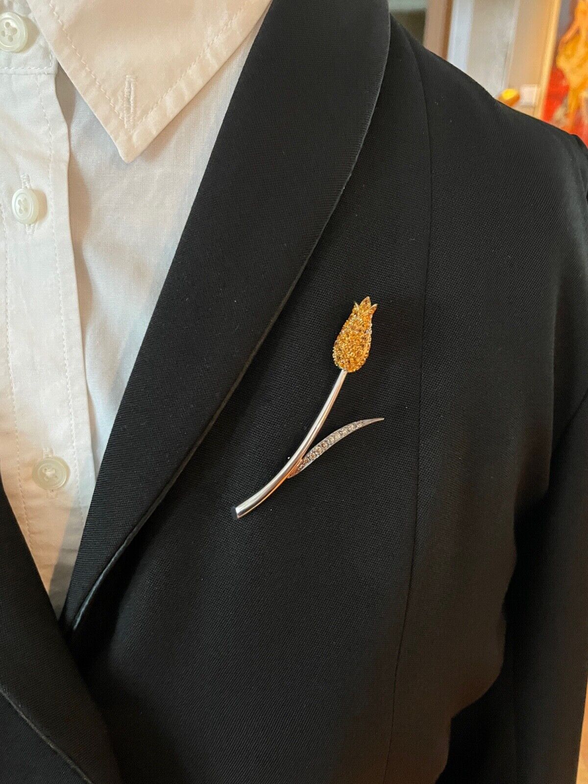 Vintage Elegant Tulip Yellow Sapphire & Champagne Diamond 18K White Gold Brooch