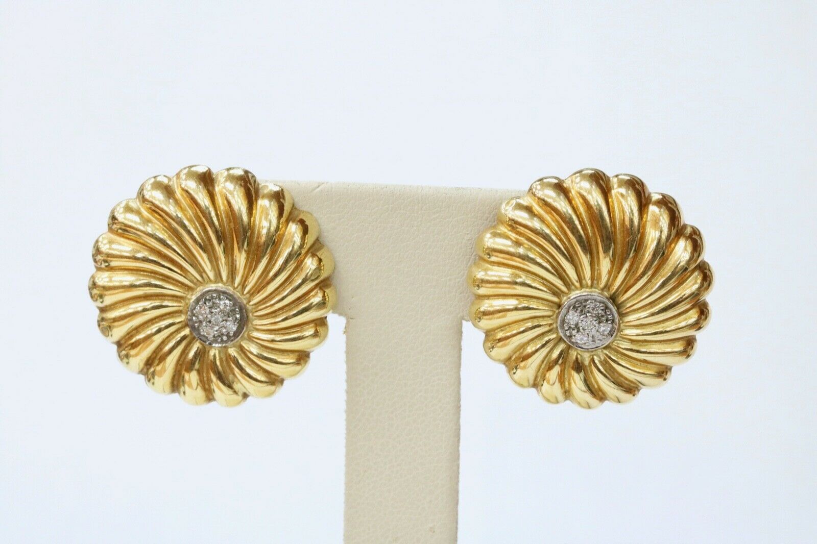 Vintage Diamonds 18K Yellow White Gold Chrysanthemum Flower Earrings