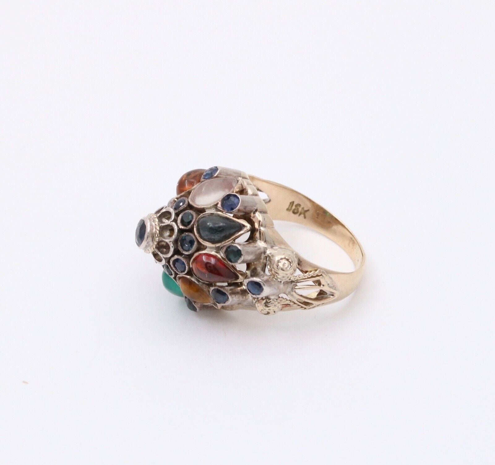 Vintage Multi Color Natural Sapphire, Moonstone,,Tiger eye and Garnet 14K Yellow
