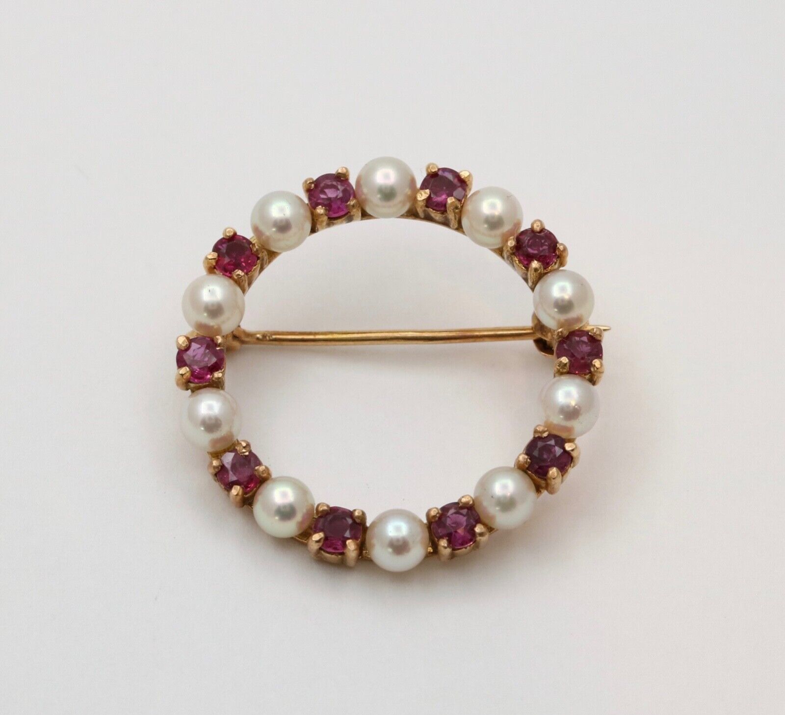 Vintage 14K Yellow Gold Ruby and Pearl Circle Brooch