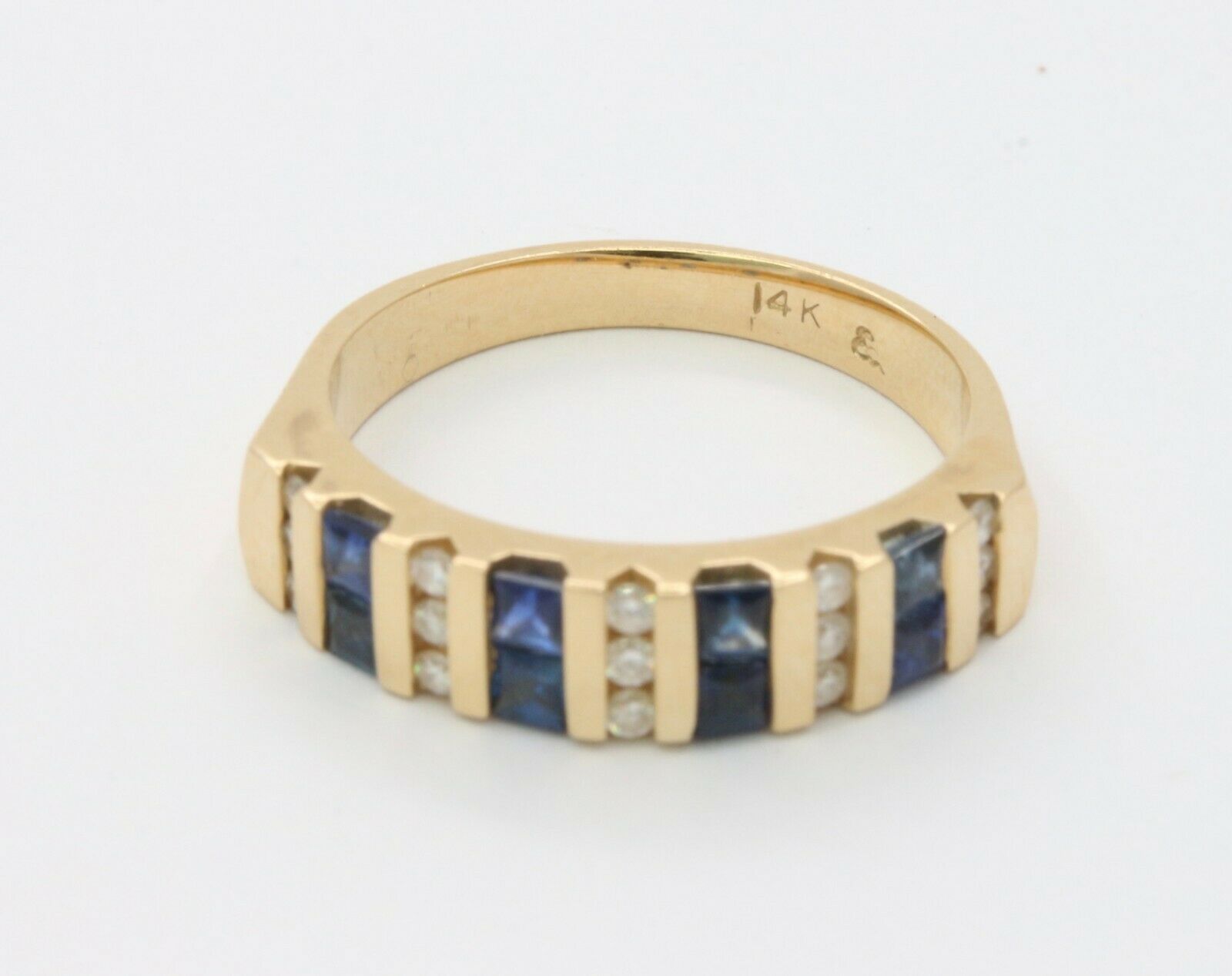 Vintage 14K Yellow Gold Diamond Sapphire Ring