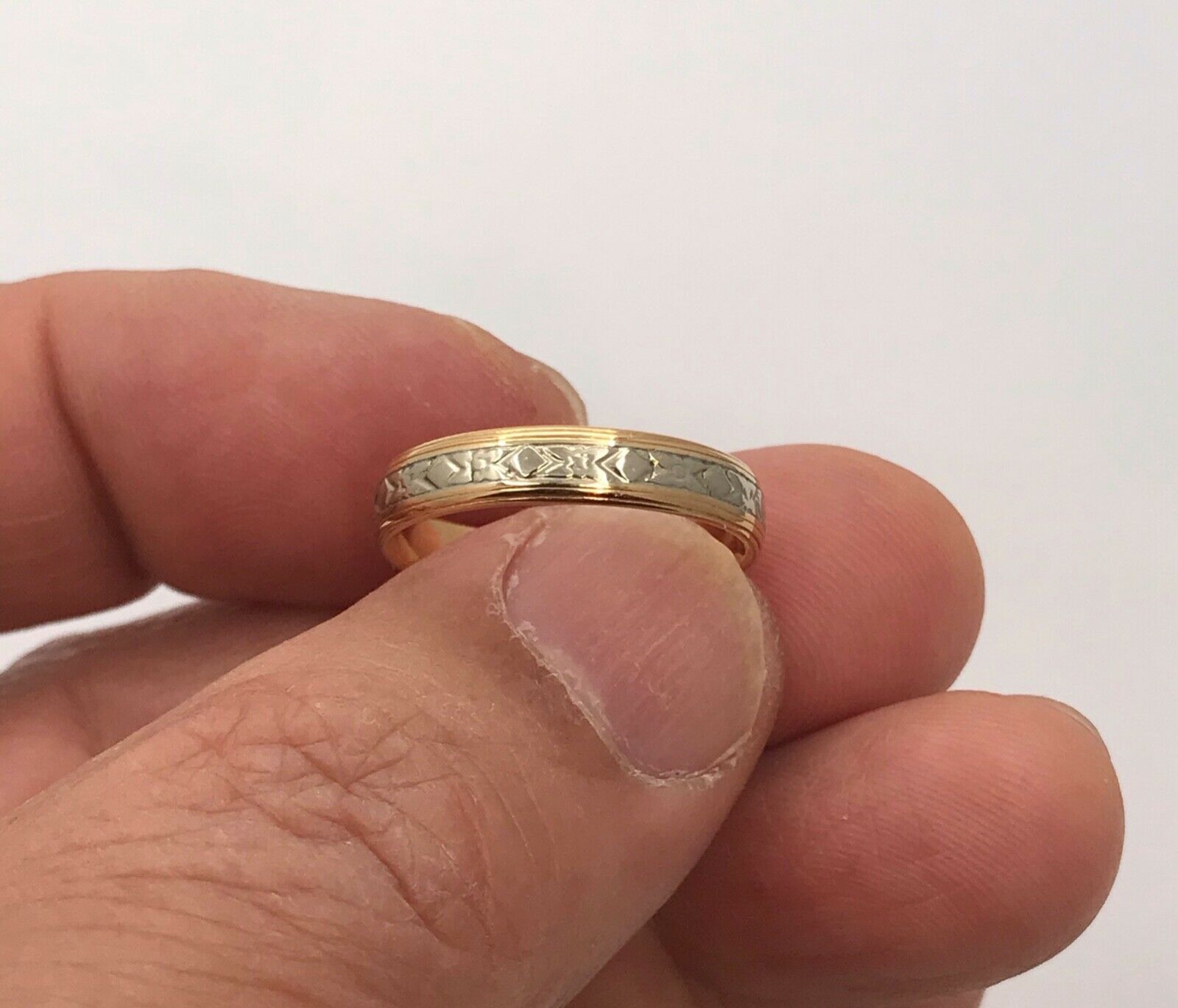 Art Deco Ladies 18K Yellow White Gold Wedding Band Ring