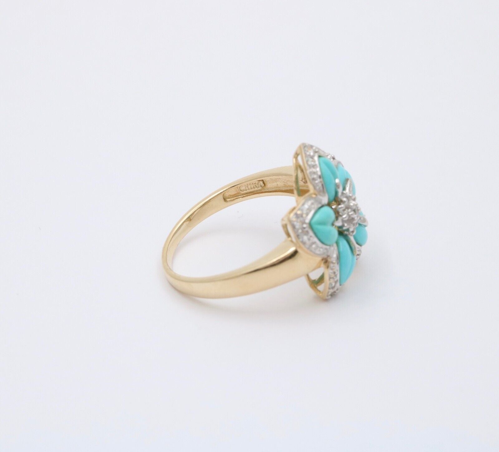 Vintage 18K Yellow Gold Turquoise & Diamond Flower RIng , Cocktail Ring