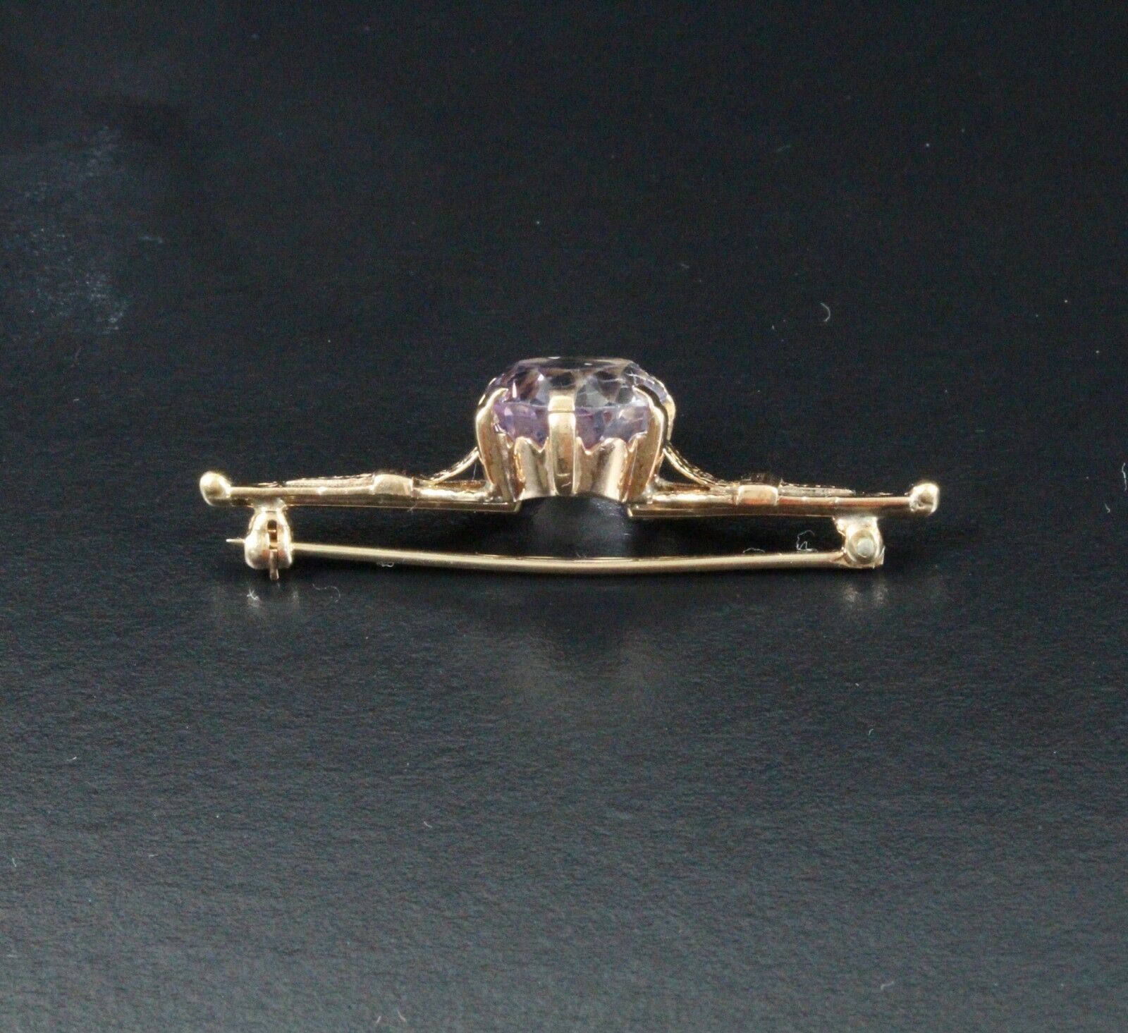 Vintage 14K Yellow Gold Amethyst Bar Brooch, Pin.