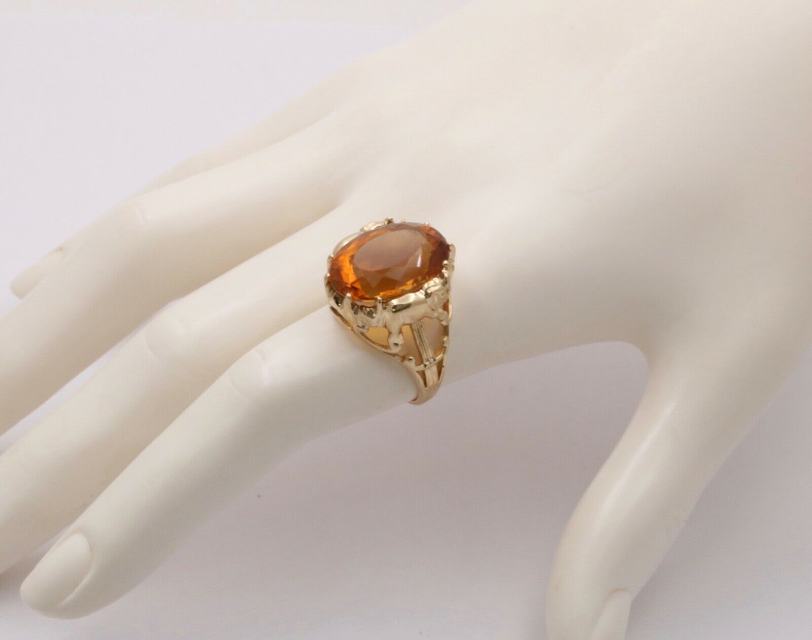 Vintage 10K Yellow Gold Citrine Elephant ring, Statement Ring.
