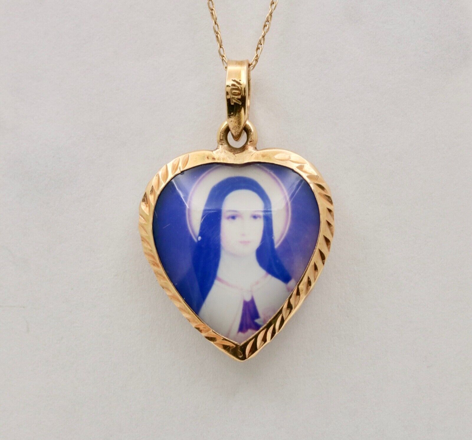 Vintage Jesus Virgin Mary Heart 14K Yellow Gold Pendant Charm