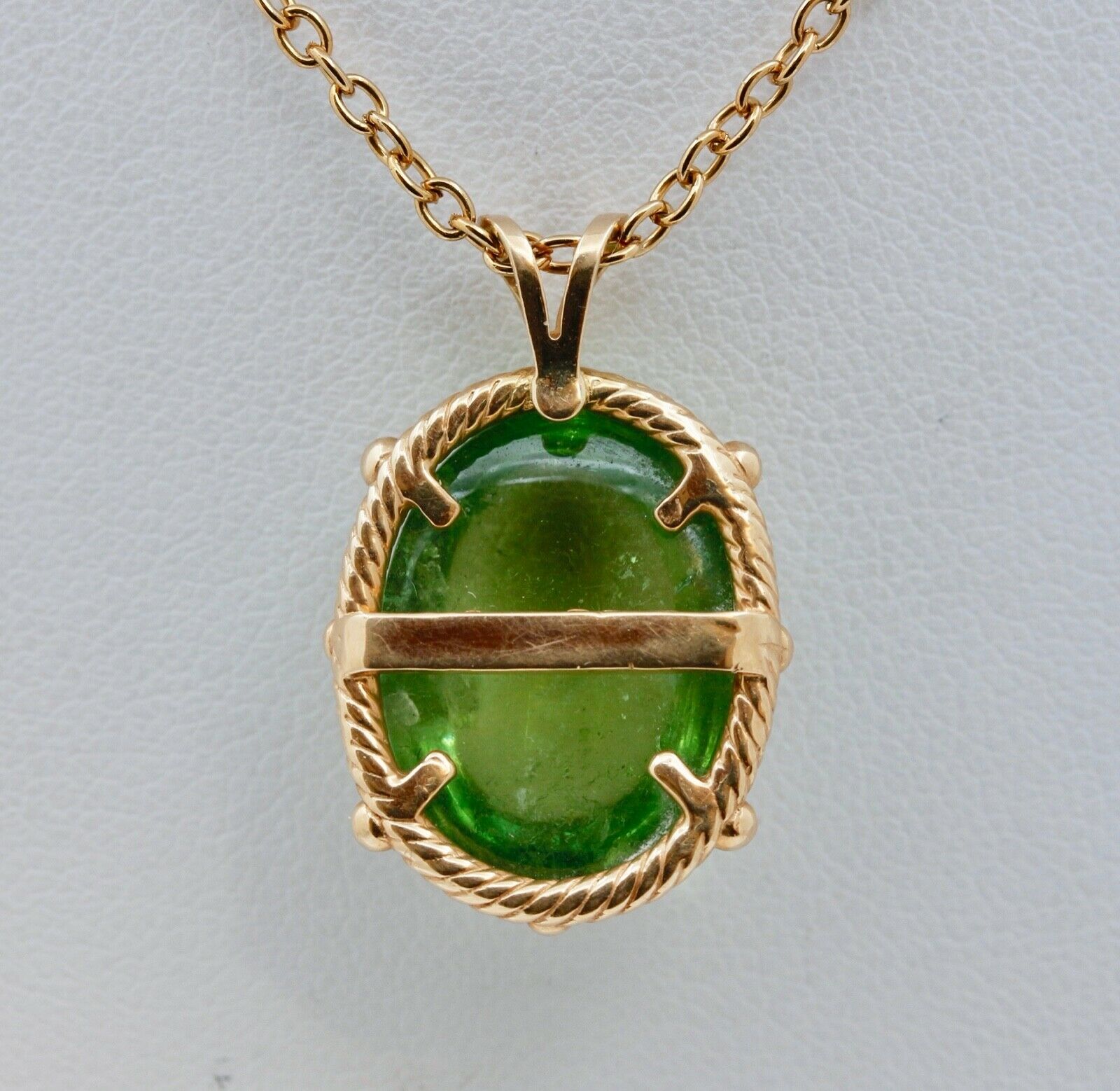 Vintage Cabochon Green Tourmaline 14K Yellow Gold Pendant