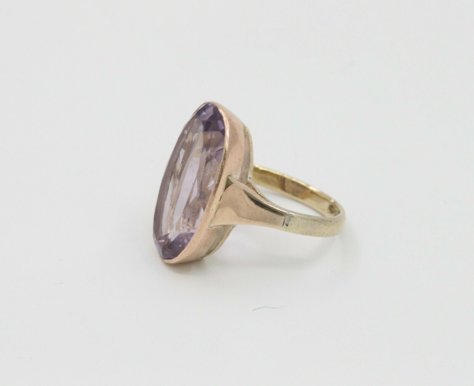 Vintage 9K Yellow Gold Rose De France Amethyst Solitaire Ring