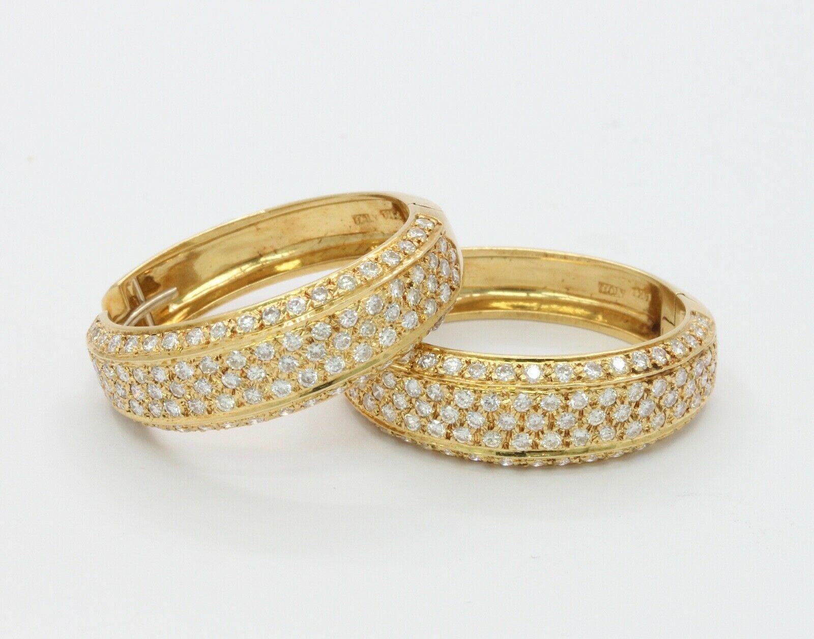Vintage Ladies Fat 18K Yellow Gold Diamonds Hoop Earrings