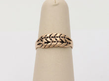 Load image into Gallery viewer, Art Deco Nathan Brothers Leaf Pattern English 9K Rose Gold Ring
