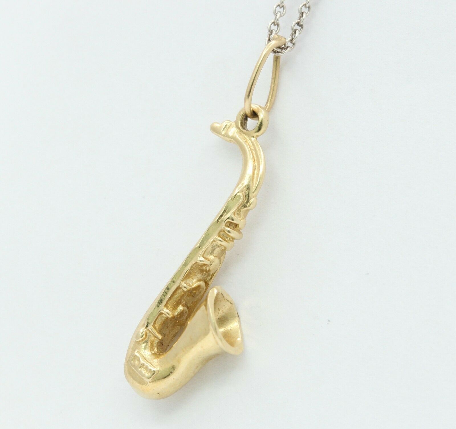Vintage 14K Yellow Gold Saxophone Charm