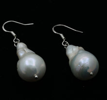 Load image into Gallery viewer, Vintage Baroque Saltwater Pearl 14K White Gold Earrings
