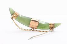 Load image into Gallery viewer, Antique 9K Yellow Gold Crescent Jade Pin
