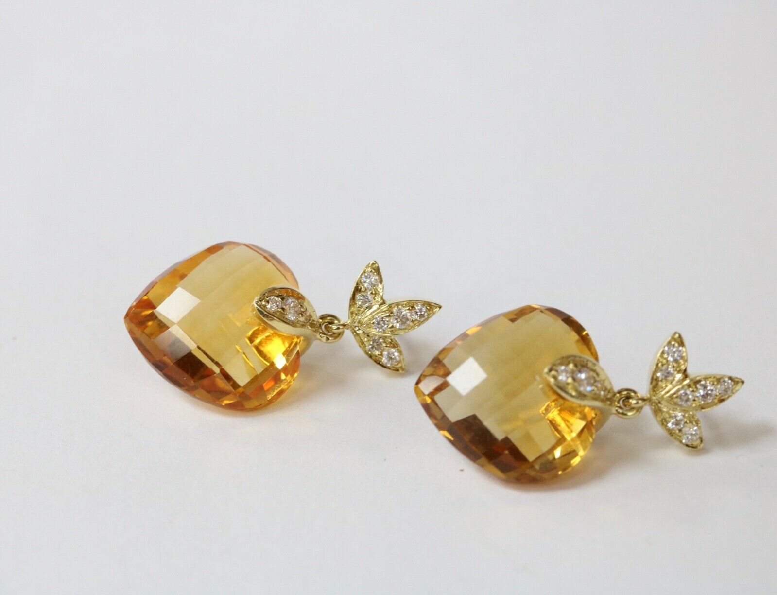 Vintage Ladies Heart Cut Citrine Diamonds 18K Yellow Gold Earrings
