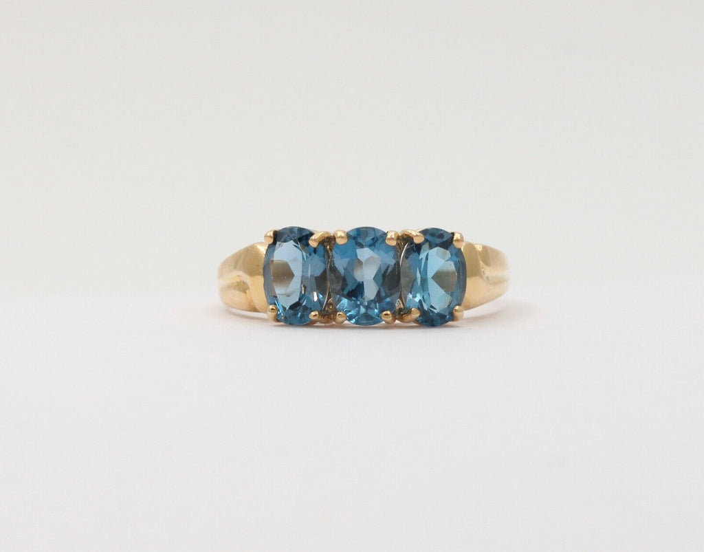 Vintage London Blue Topaz 10K Yellow Gold Band Ring
