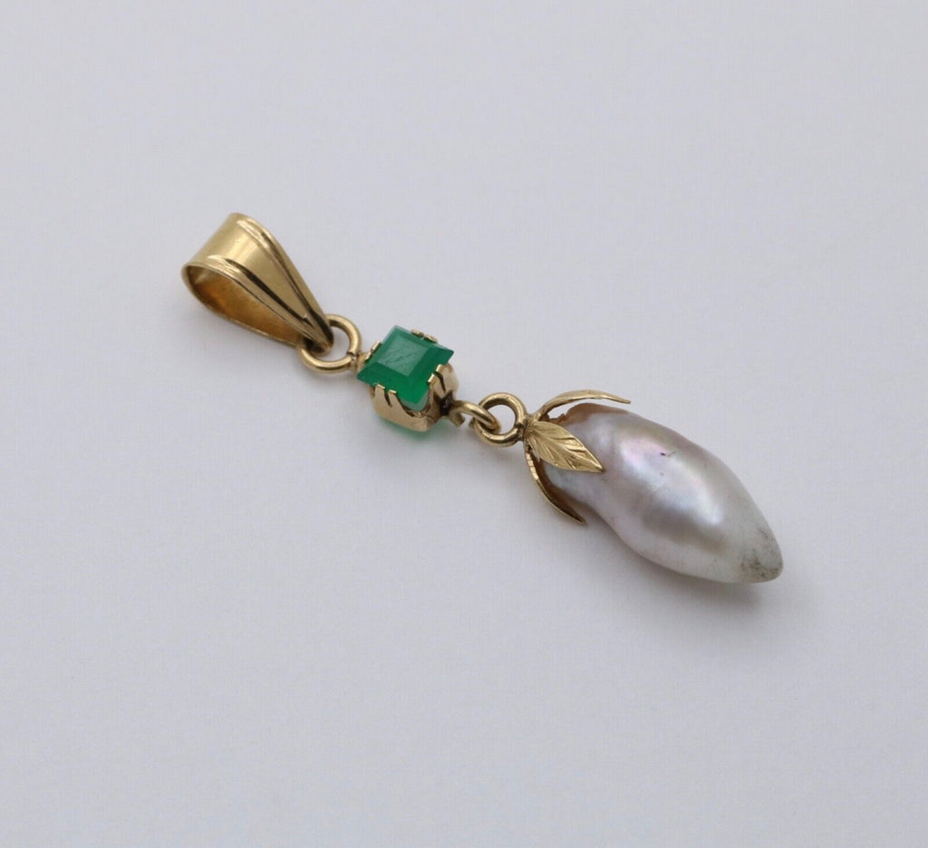 Vintage 14K Yellow Gold Pearl Pendant, Drop Pendant.
