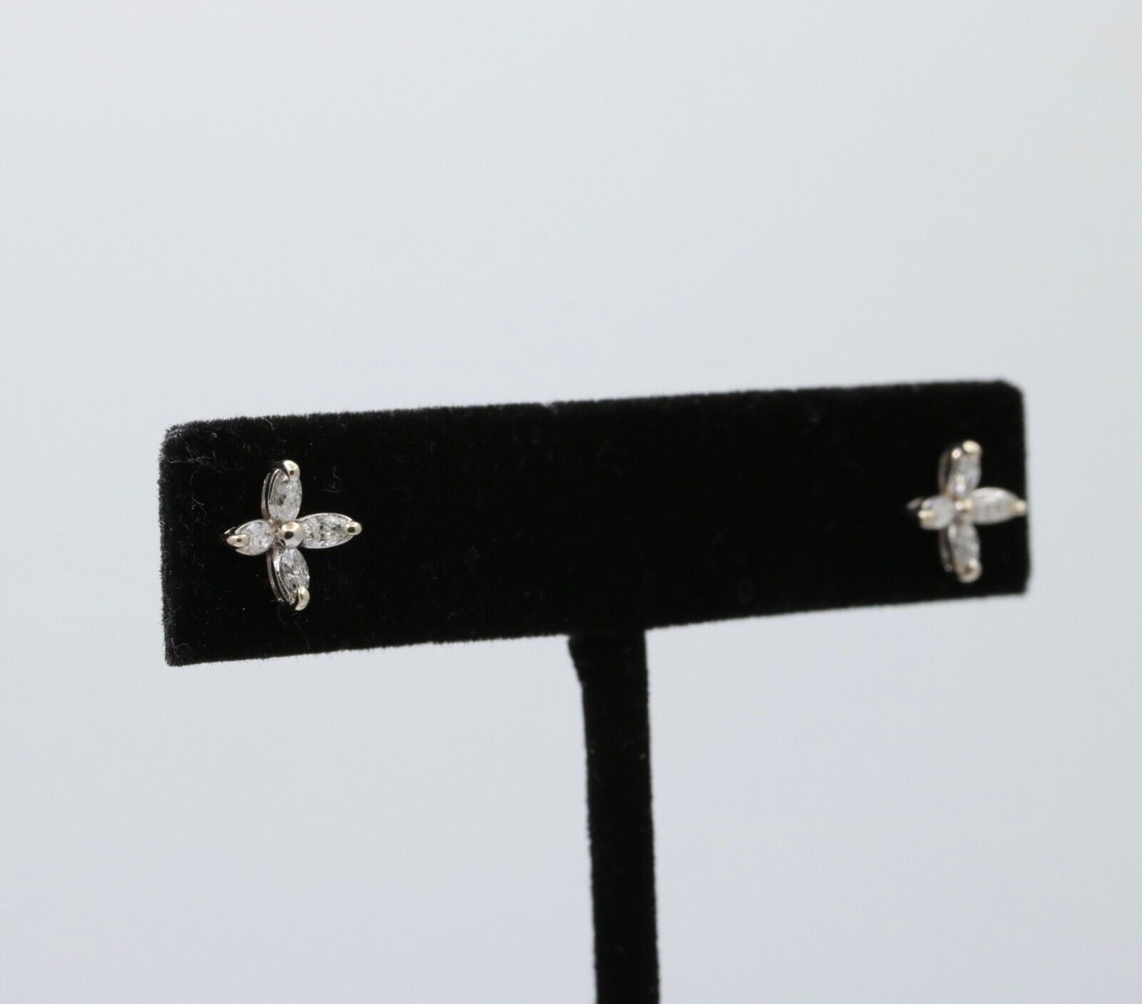 Vintage 10K Gold Diamond X Flower Studs Earrings