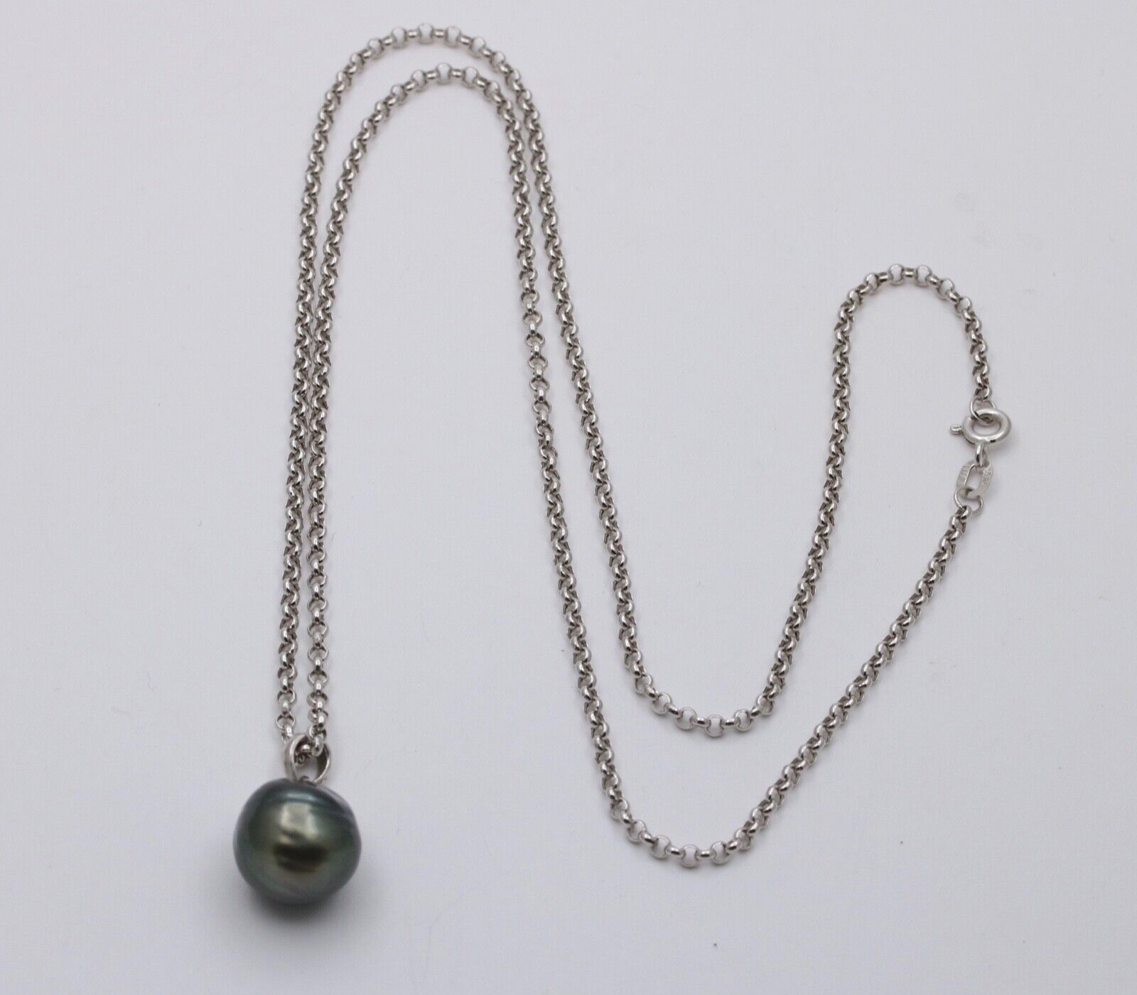 Vintage Tahitian Black Pearl Pendant and Chain 14K White Gold
