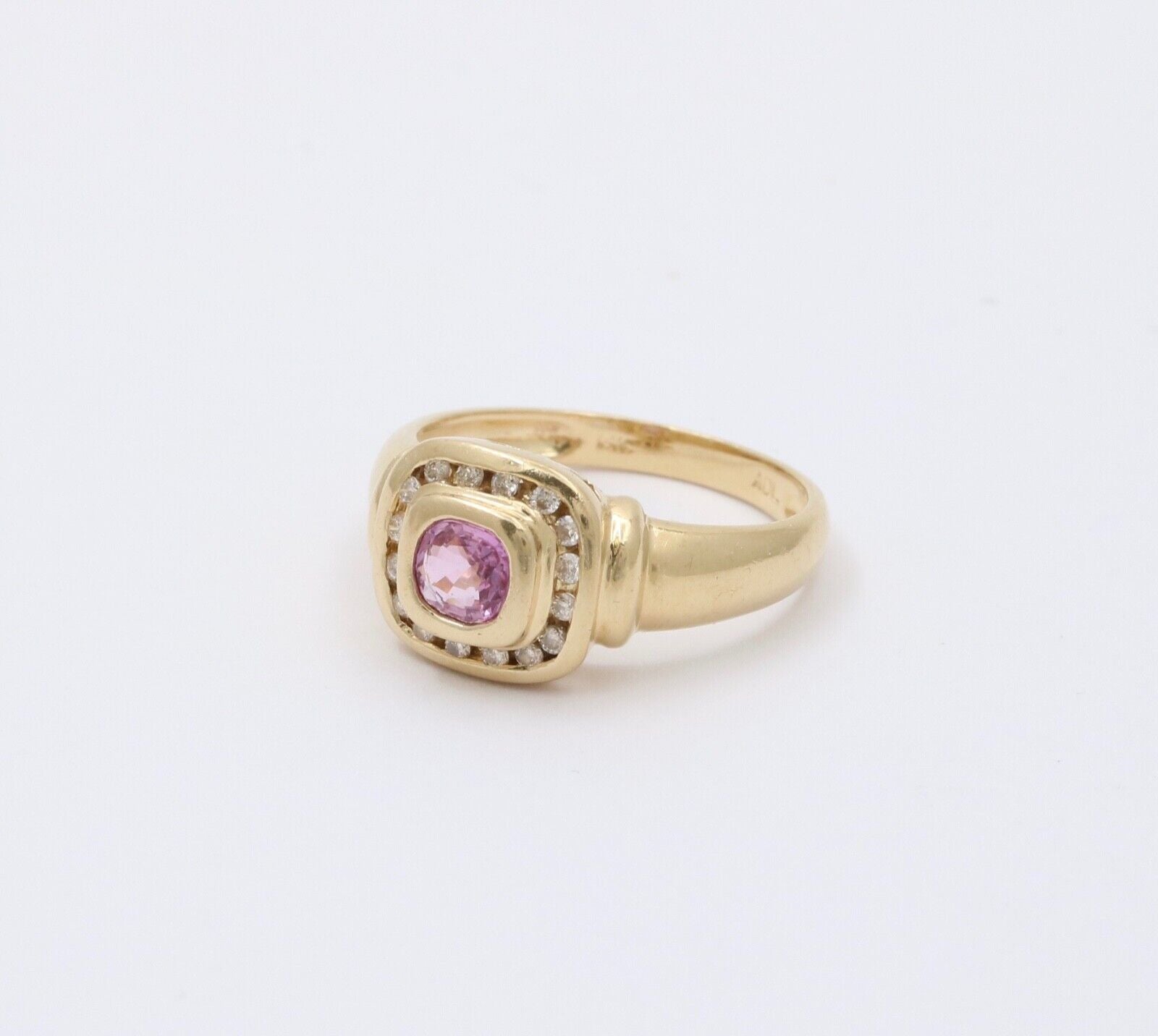 Vintage Pink Sapphire Diamonds 14k Yellow Gold Ring