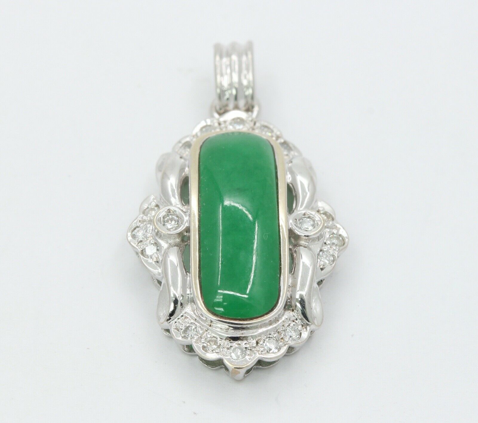 Vintage 14K White Gold Jade Diamonds Pendant