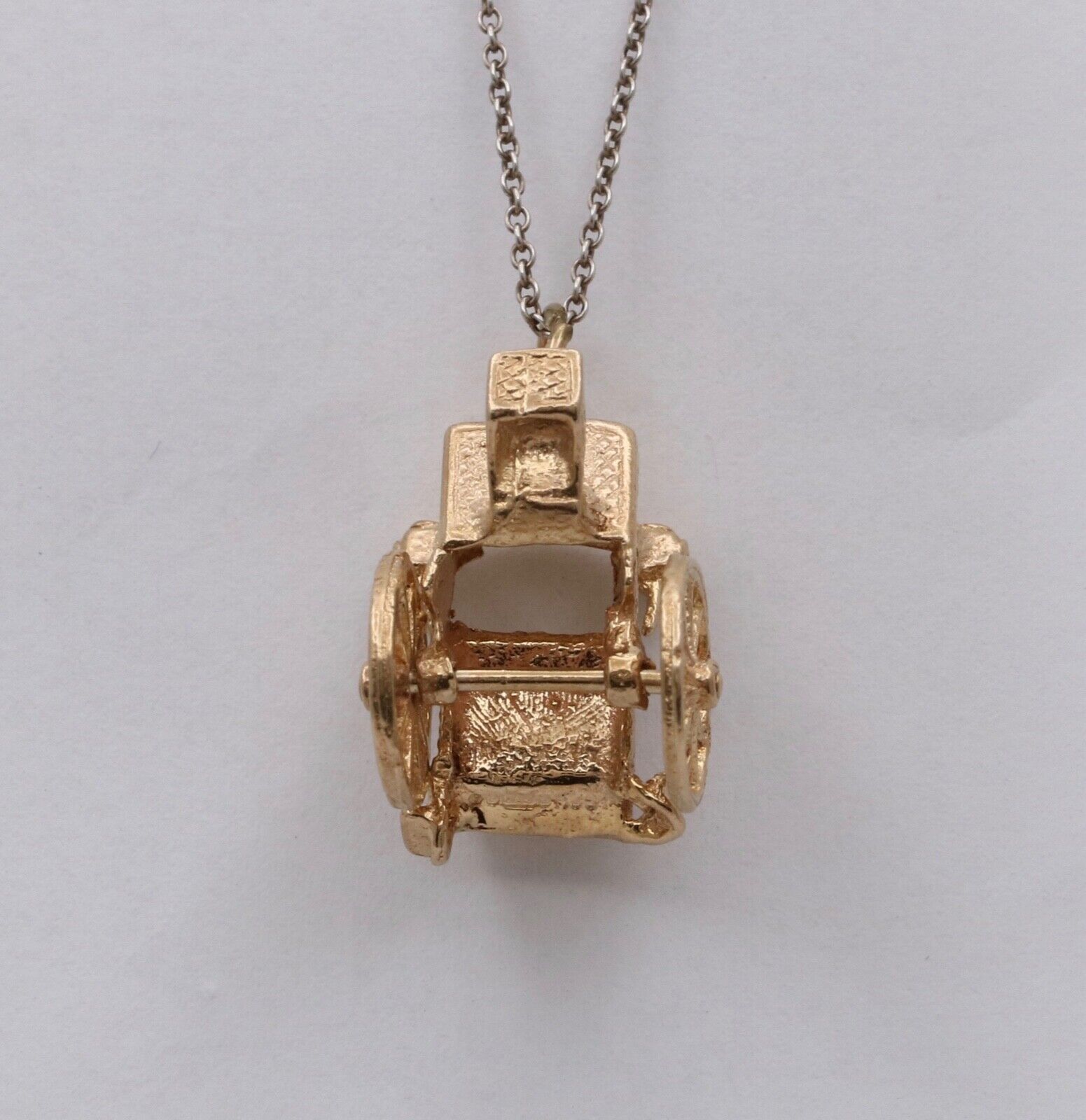 Vintage 9K Yellow Gold Carriage Charm Pendant.