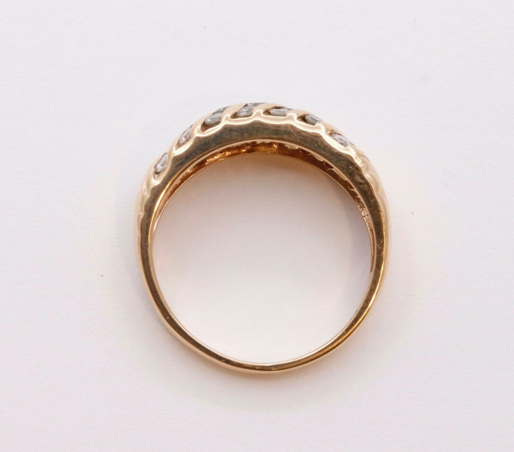 Vintage Ladies Diamonds 14K Yellow Gold Wedding Band Ring