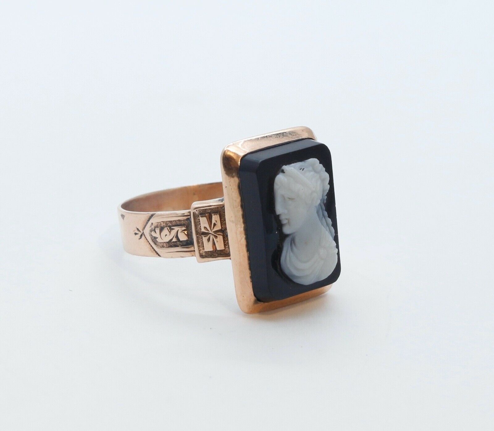 Victorian Onyx Cameo 9K Rose Gold Ring