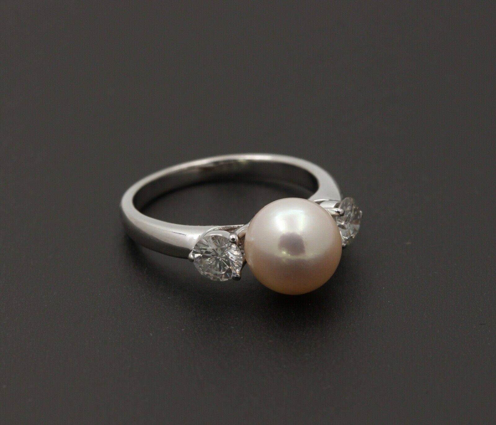 Classic Vintage 18K White Gold Akoya Pearl Diamond Ring,