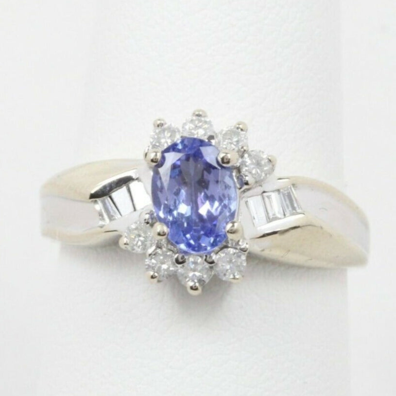 Vintage 14K White Gold Cornflower Blue Sapphire & Diamond Ring