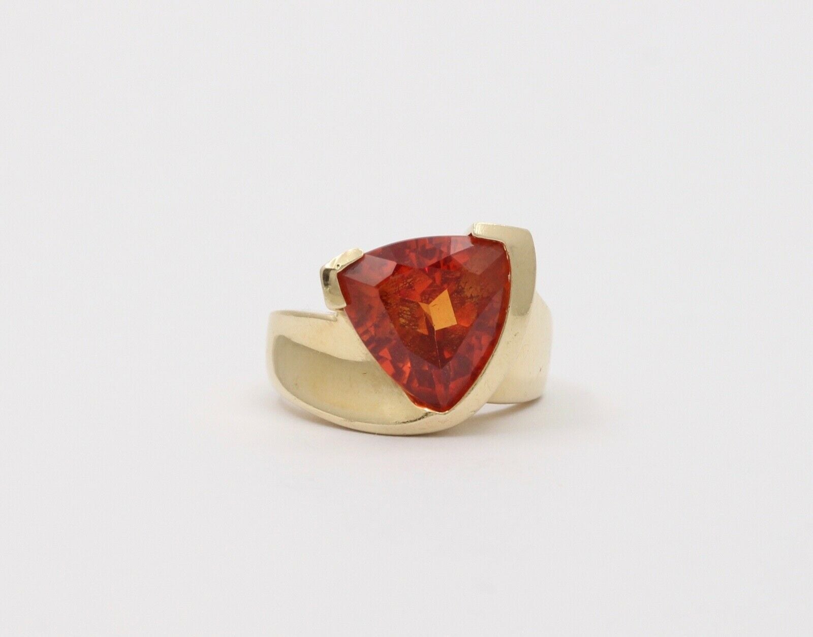 Vintage Trillion Cut Spessartine Garnet 14K Yellow Gold Ring
