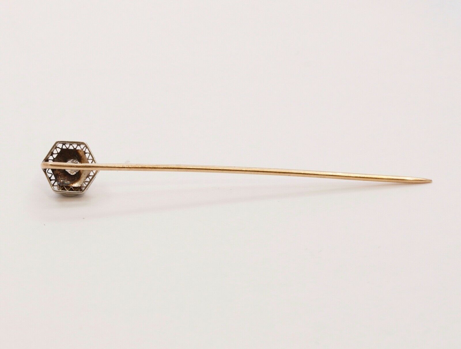 Art Deco Diamond 14K White and Yellow Gold Filagree Stick Pin