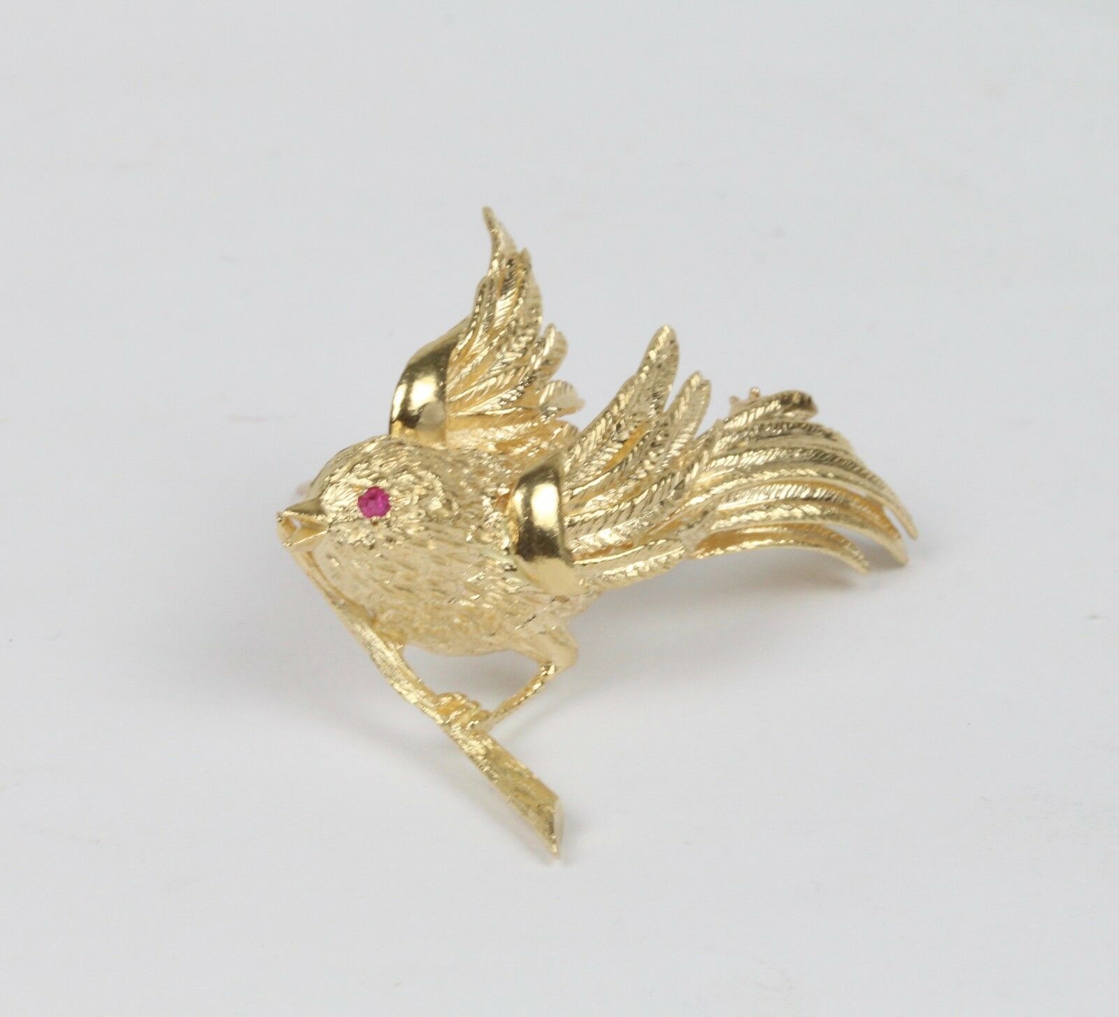 Vintage 14K Yellow Gold Sparrow Brooch