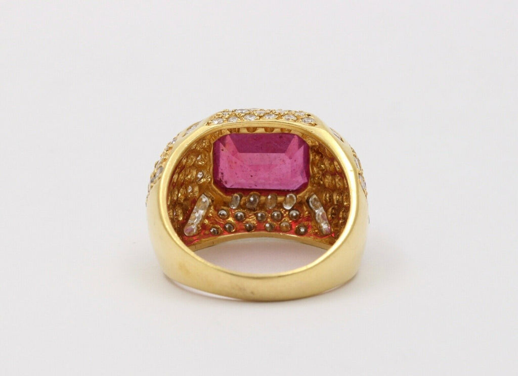 Vintage Ladies 4 Carat Ruby Diamond 18K Yellow Gold Cluster Ring