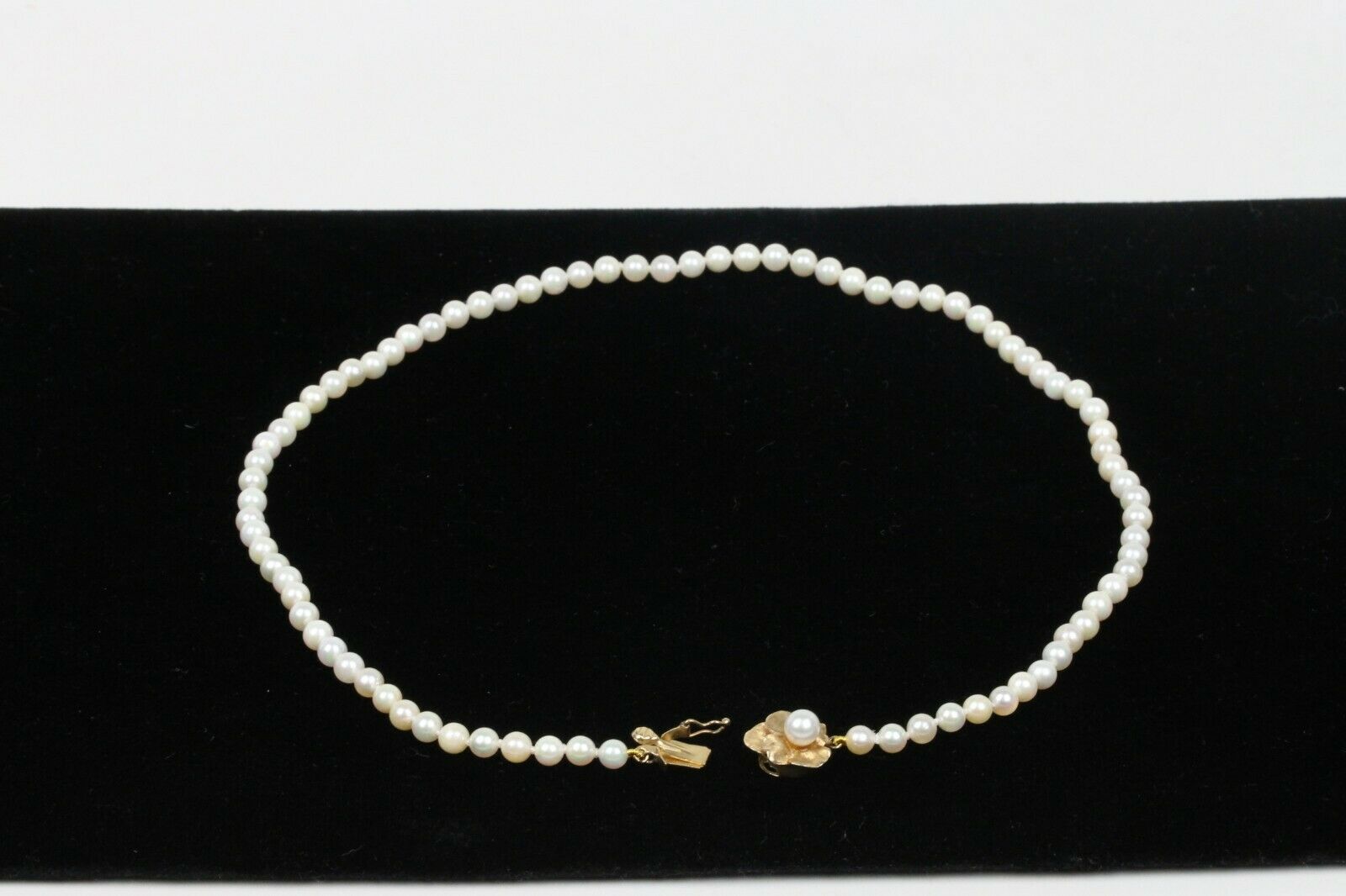 Vintage 14K Yellow Gold Pearl Strand Necklace