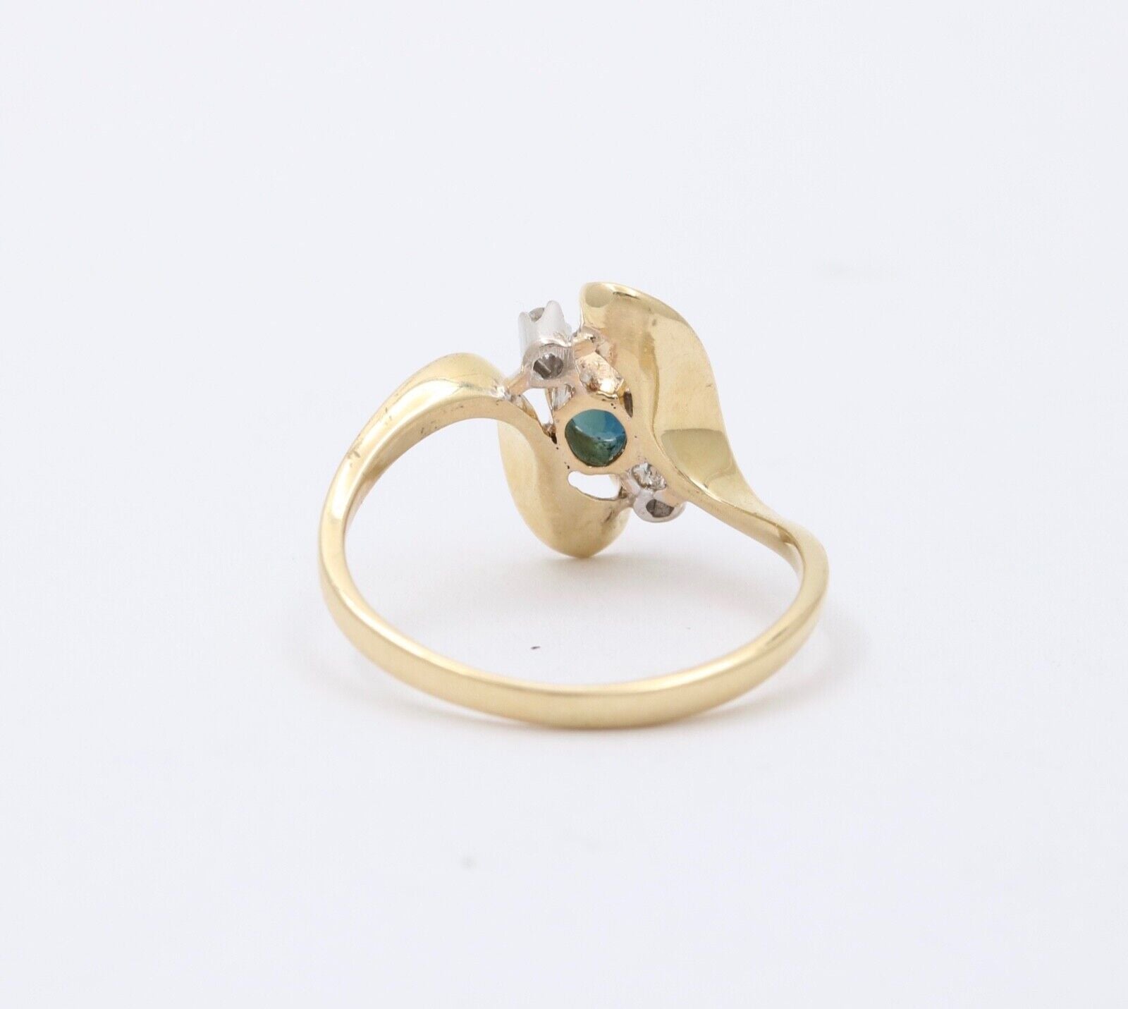 Vintage Blue Sapphire Diamonds 14K Yellow White Gold Ring