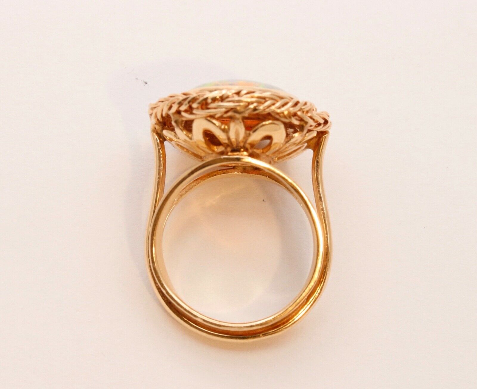 Vintage Natural Opal 14K Yellow Gold Rope Twist Ring