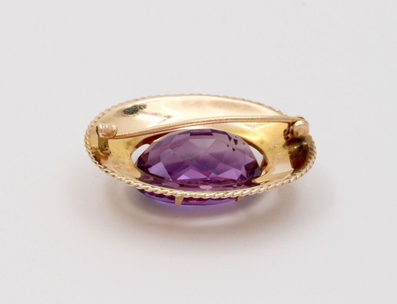 Victorian Revival Oval Amethyst 14K Yellow Gold Brooch Pin