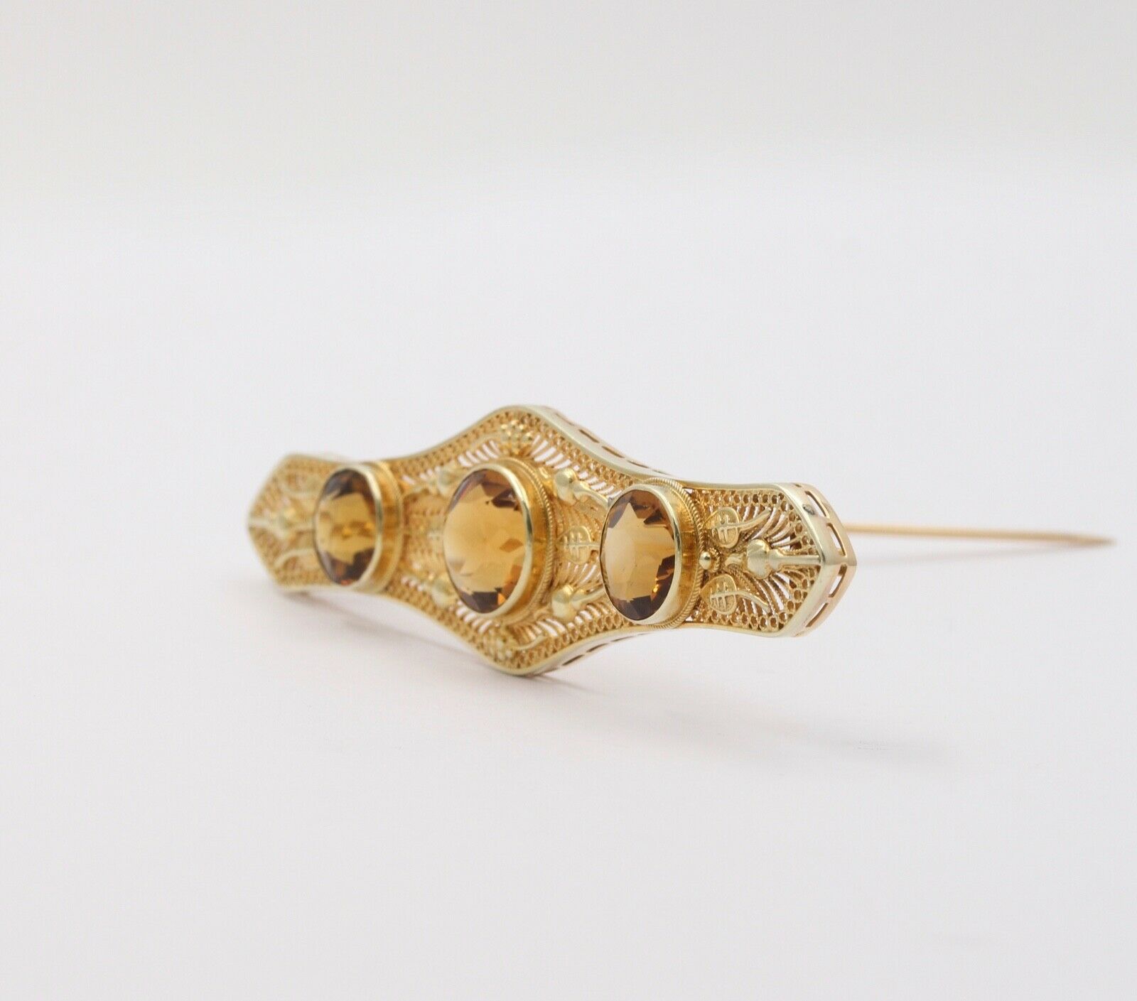 Vintage 14K Yellow Gold Citrine Bar Pin Brooch