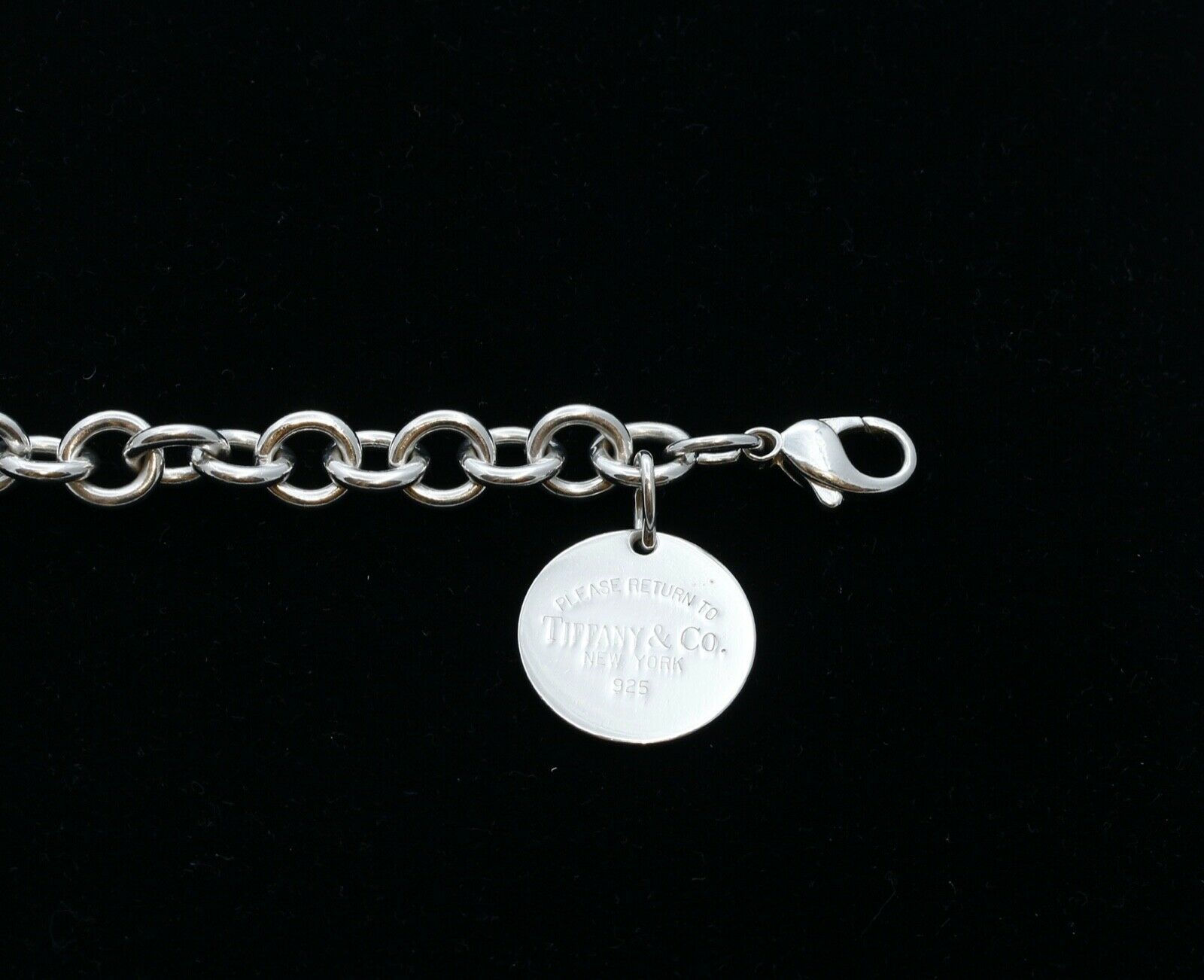 Tiffany and Co Oval Link 925 Sterling Silver Charm Bracelet
