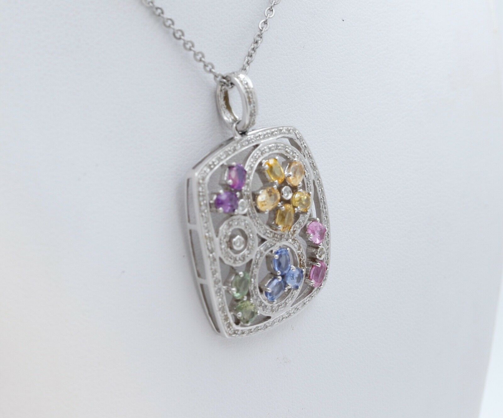 Vintage Multi Color Natural Sapphire 18K White Gold Pendant