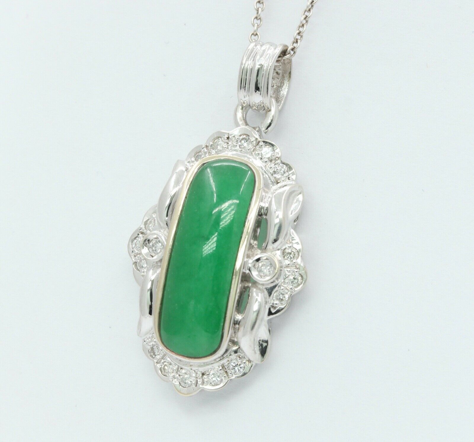 Vintage 14K White Gold Jade Diamonds Pendant