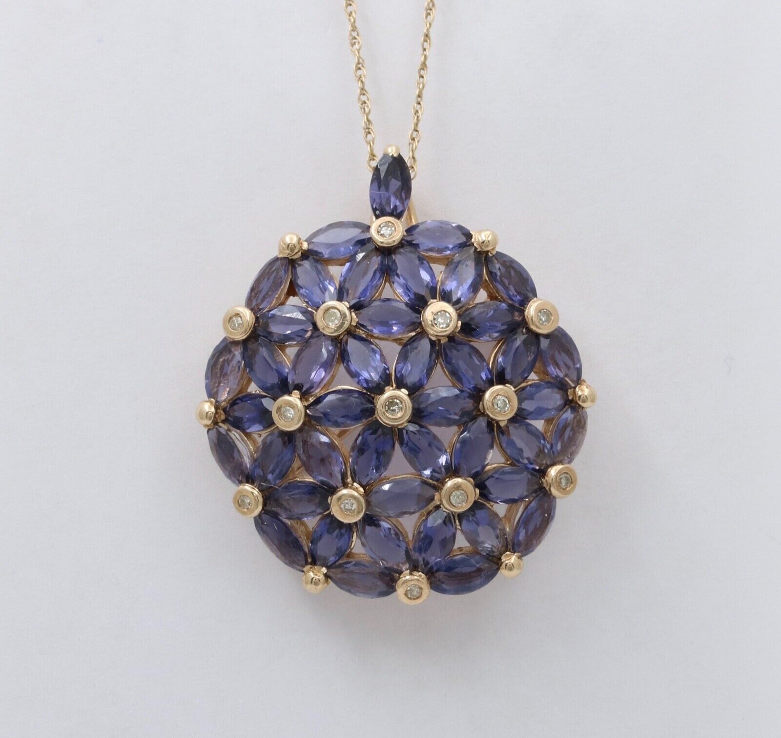 Vintage Tanzanite Diamonds 10K Yellow Gold  Hydrangea Pendant Brooch Pin