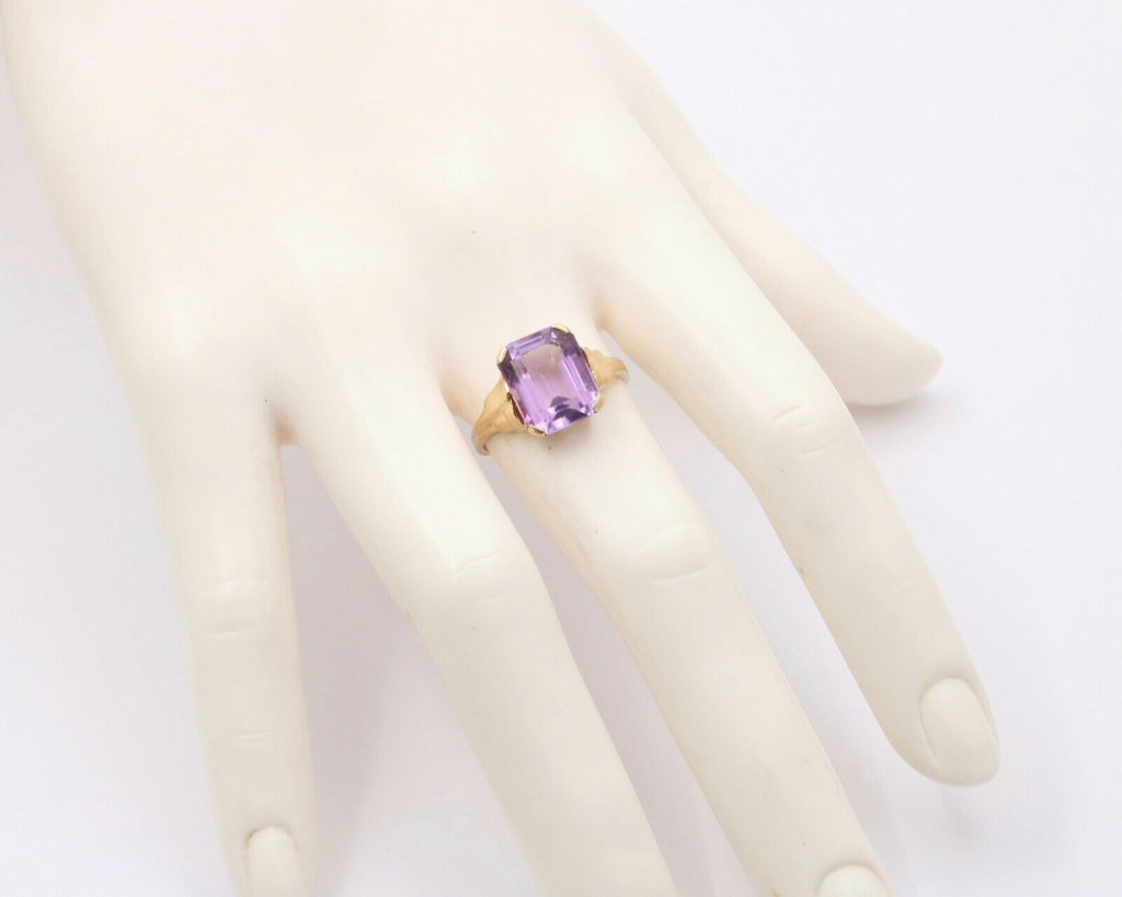 Vintage 14K Yellow Gold Amethyst Solitaire Ring , February Birthstone
